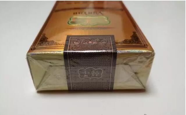 云煙1958測(cè)評(píng)，自帶回憶殺的高端香煙